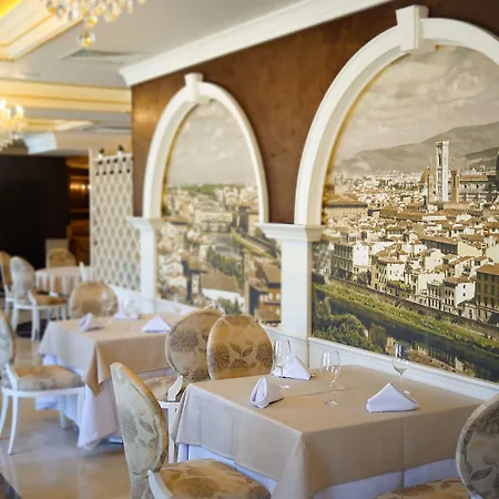 Florence Boutique 4* 圣弗拉斯