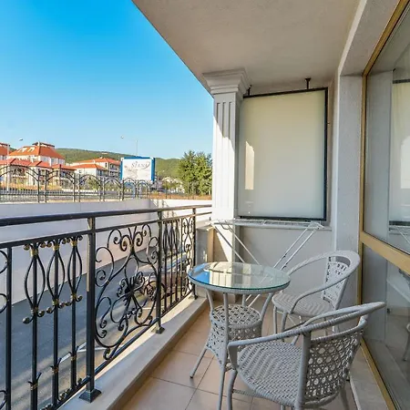 Florence Boutique Aparthotel Sveti Vlas