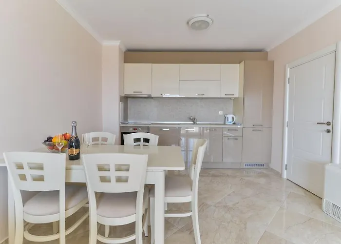 Florence Boutique 4* Свети Влас