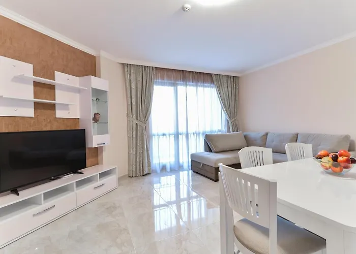 Florence Boutique Aparthotel 4*